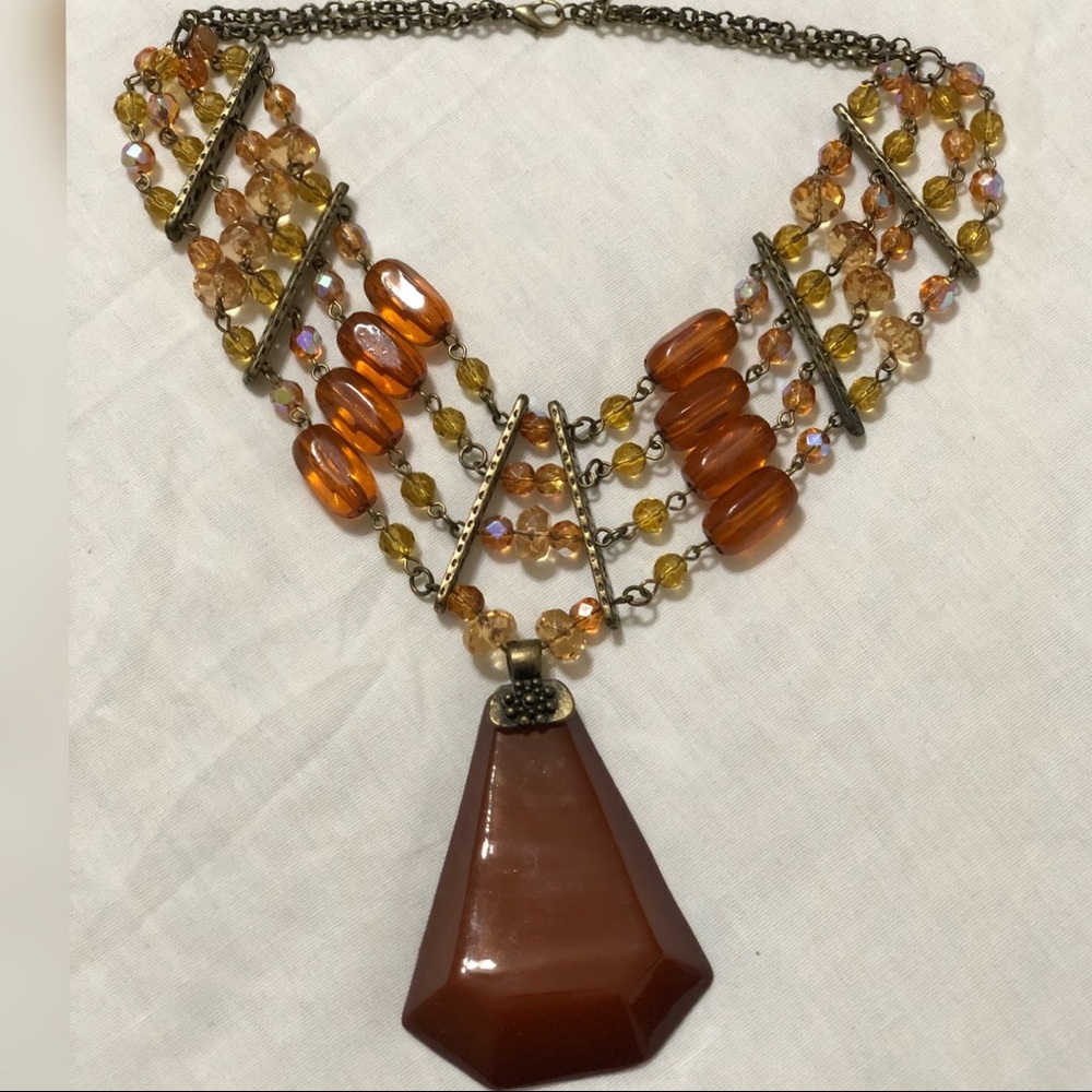 COPY - Vintage like statement necklace .